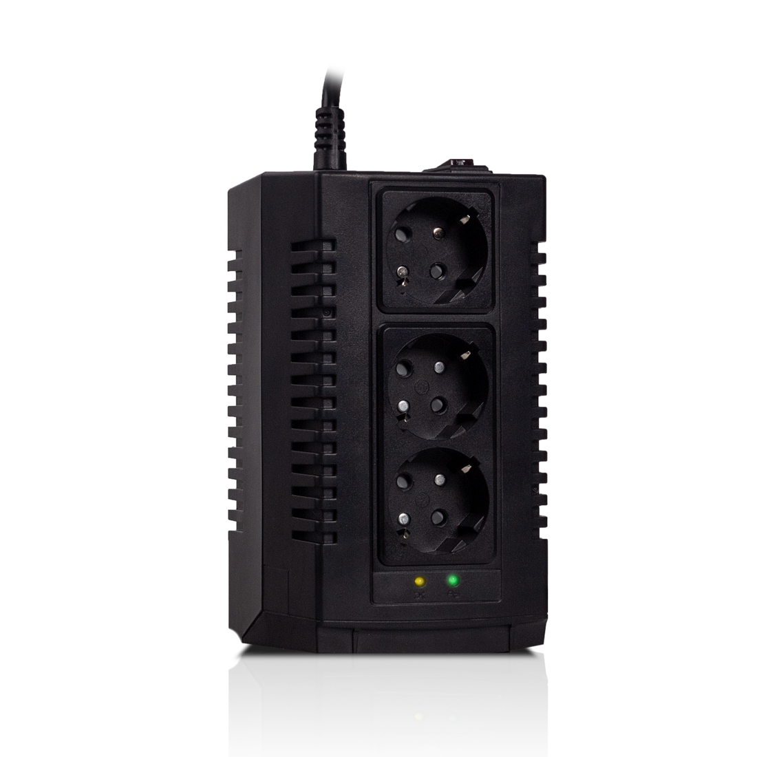 Стабилизатор (AVR), SVC, AVR-600-S, Мощность 600ВА/300Вт, LED-индикаторы, Диапазон работы AVR: 184-284В, Выходные разъемы: schuko x 3, Чёрный